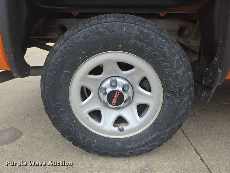 image for item DY1216 2018 GMC Sierra 1500 Double Cab pickup truck