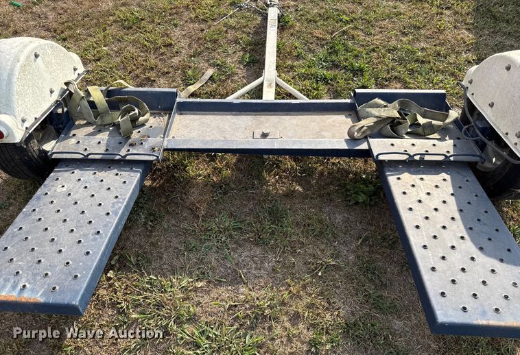 image for item DY8112 Master Tow car dolly