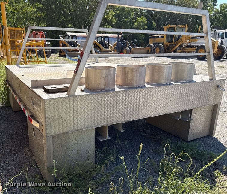 image for item DZ4249 Flatbed