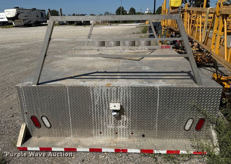 image for item DZ4249 Flatbed