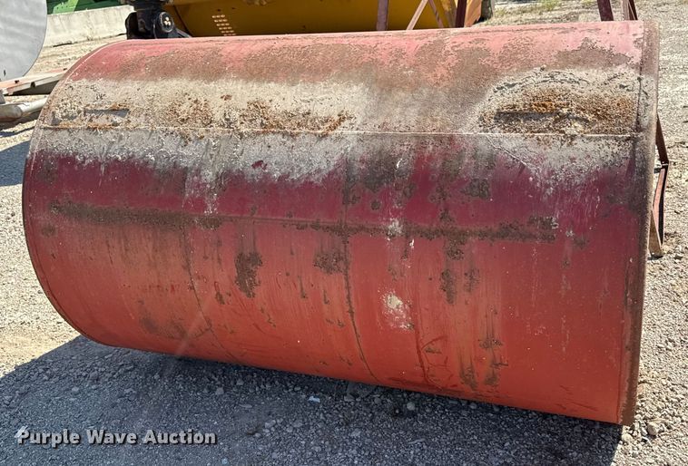 image for item DZ4259 (2) fuel tanks