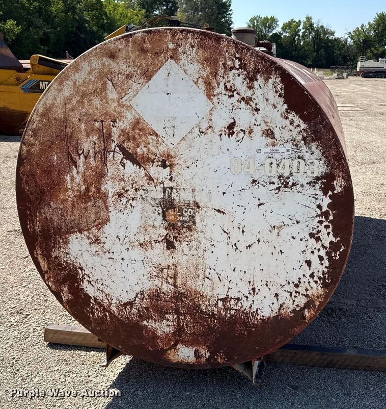 image for item DZ4260 Fuel tank