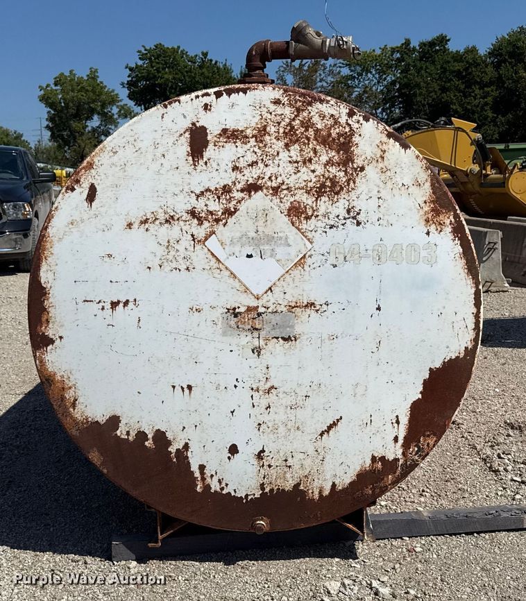 image for item DZ4260 Fuel tank