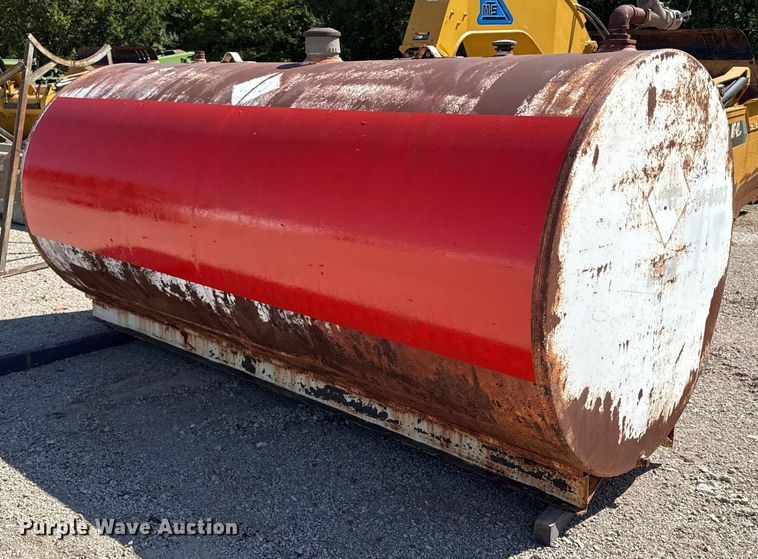 image for item DZ4260 Fuel tank