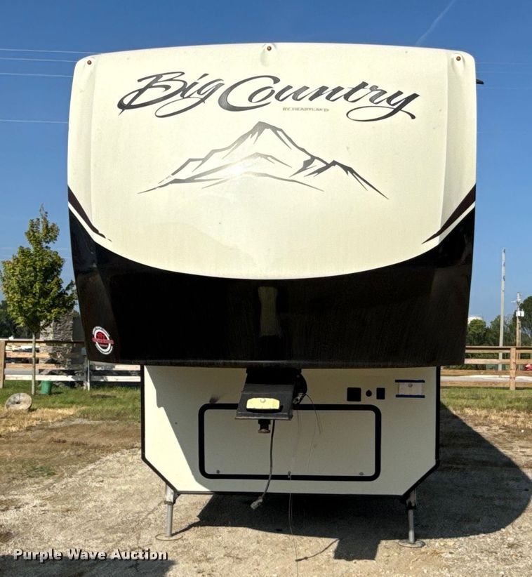 image for item DZ4269 2017 Heartland 3965DSS Big country camper