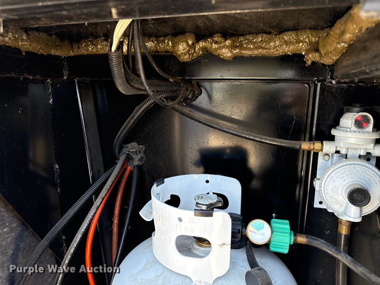 image for item DZ4269 2017 Heartland 3965DSS Big country camper