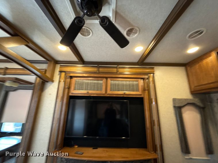 image for item DZ4269 2017 Heartland 3965DSS Big country camper