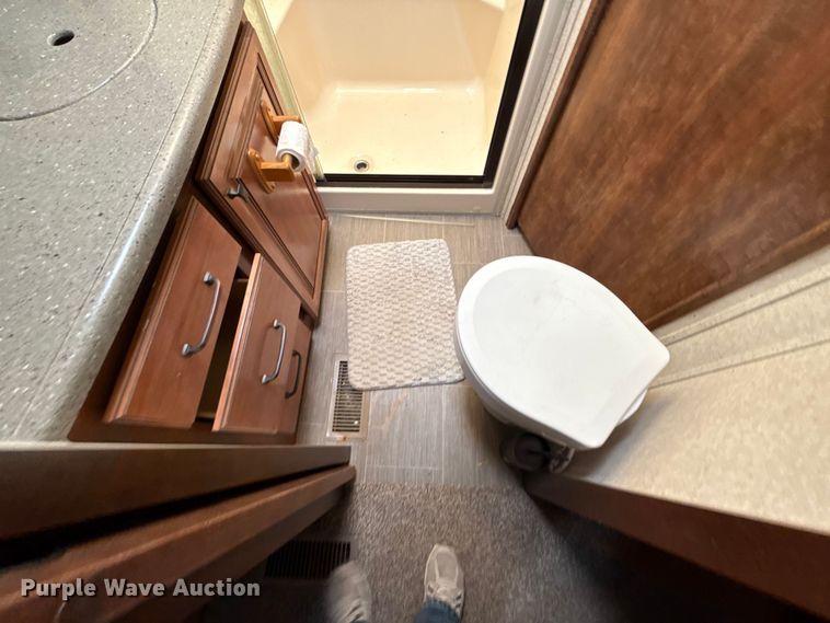 image for item DZ4269 2017 Heartland 3965DSS Big country camper