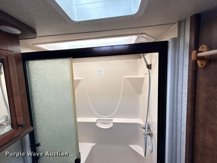 image for item DZ4269 2017 Heartland 3965DSS Big country camper