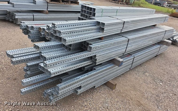 image for item DZ6259 Approximately 250 pieces of tubing