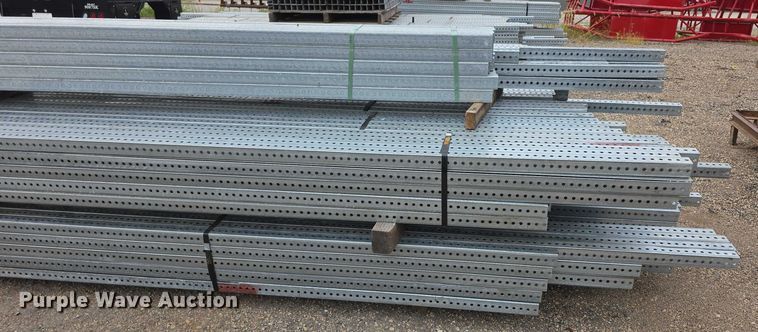 image for item DZ6259 Approximately 250 pieces of tubing