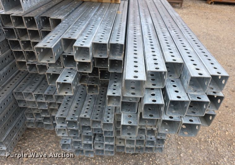 image for item DZ6259 Approximately 250 pieces of tubing