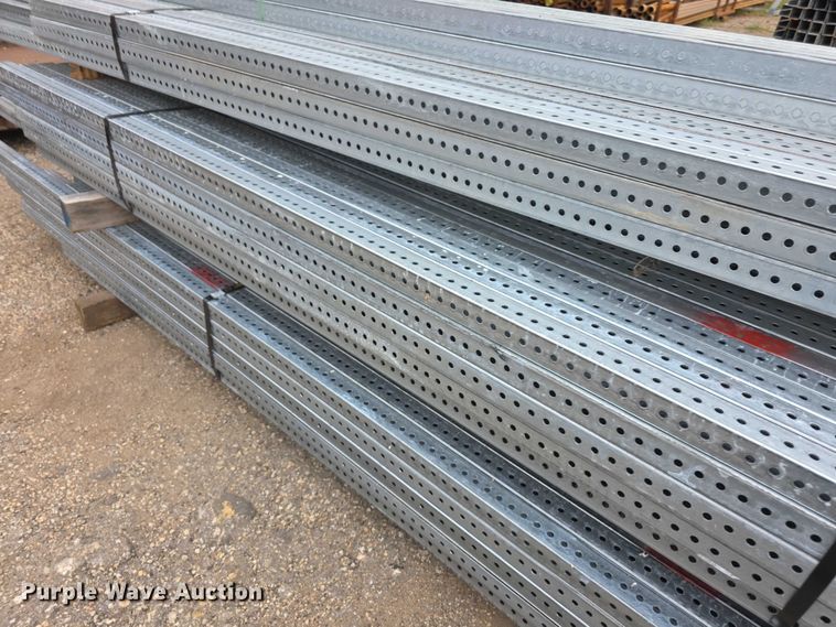 image for item DZ6259 Approximately 250 pieces of tubing