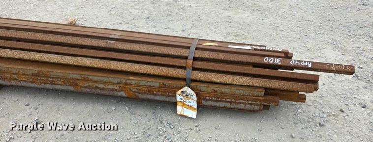 image for item DZ6268 Approximately 40 pieces of square tubing