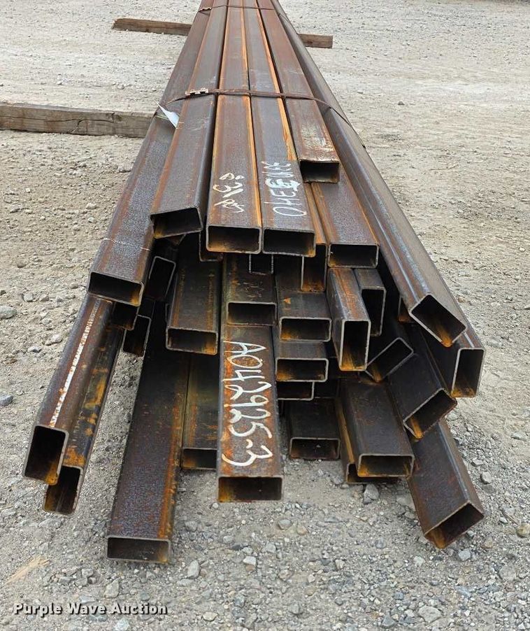 image for item DZ6274 (31) pieces of square tubing