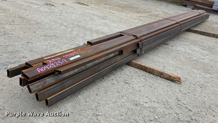 image for item DZ6274 (31) pieces of square tubing