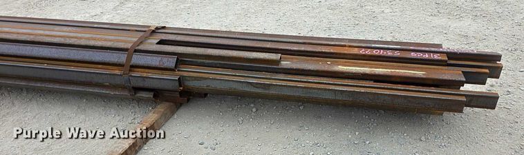 image for item DZ6274 (31) pieces of square tubing