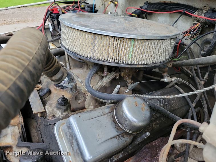 image for item DZ6485 1990 Jeep Wrangler SUV