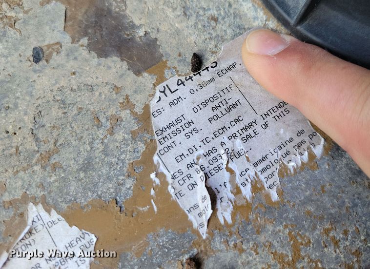 image for item DZ6489 2000 Freightliner  FL70 box truck