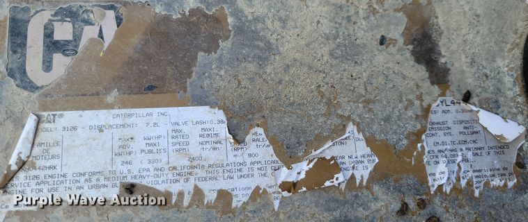 image for item DZ6489 2000 Freightliner  FL70 box truck