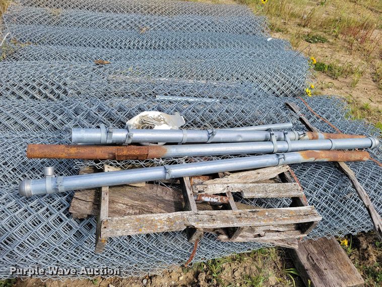 image for item DZ6491 (8) rolls of 10' W chain link fence