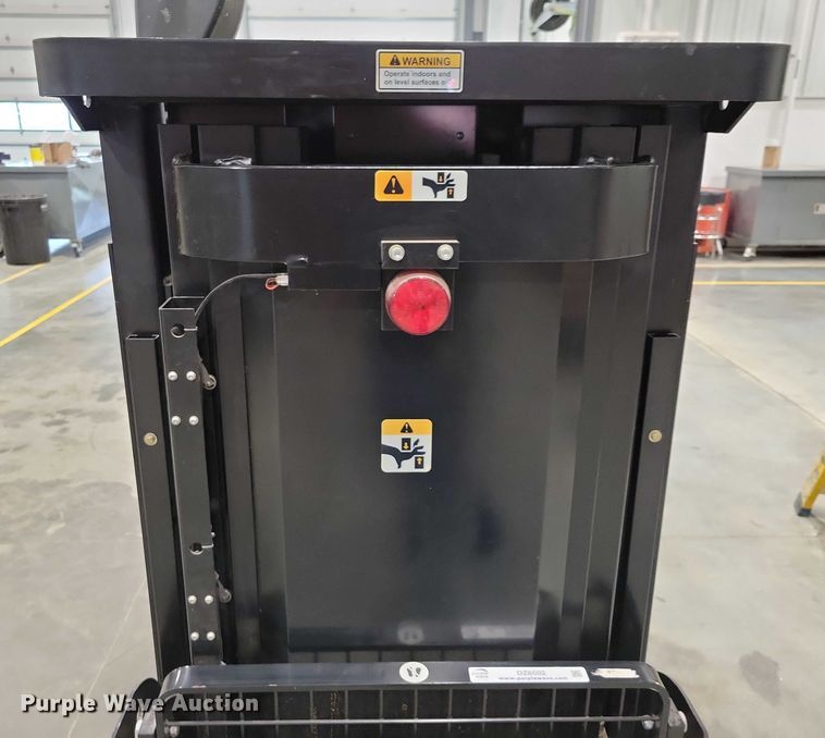 image for item DZ6502 Big Joe J1-126 order picker