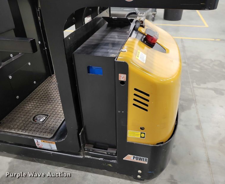 image for item DZ6502 Big Joe J1-126 order picker