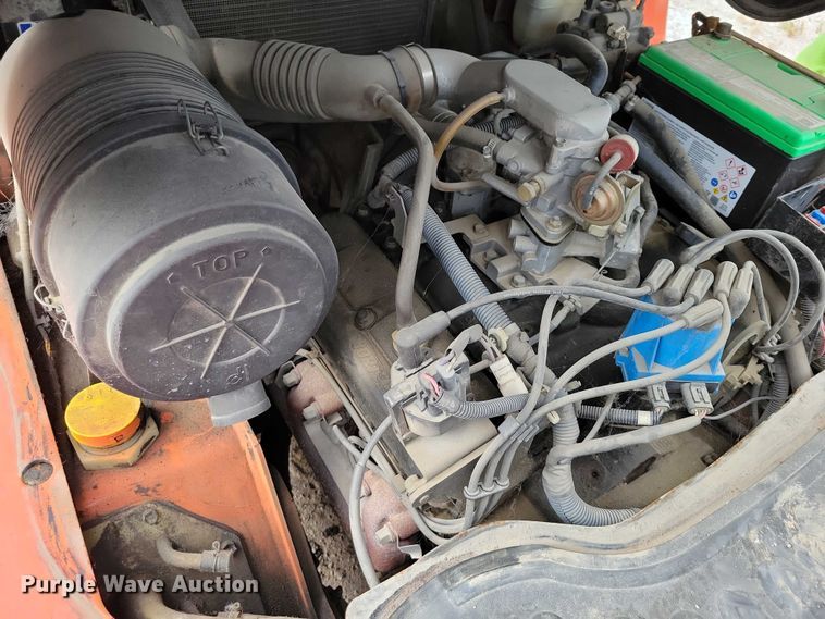 image for item DZ6503 2001 Toyota 7FGU35 forklift