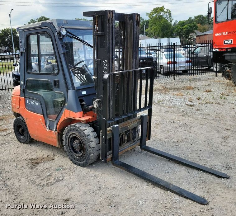 MONTACARGAS TOYOTA 7FGU25