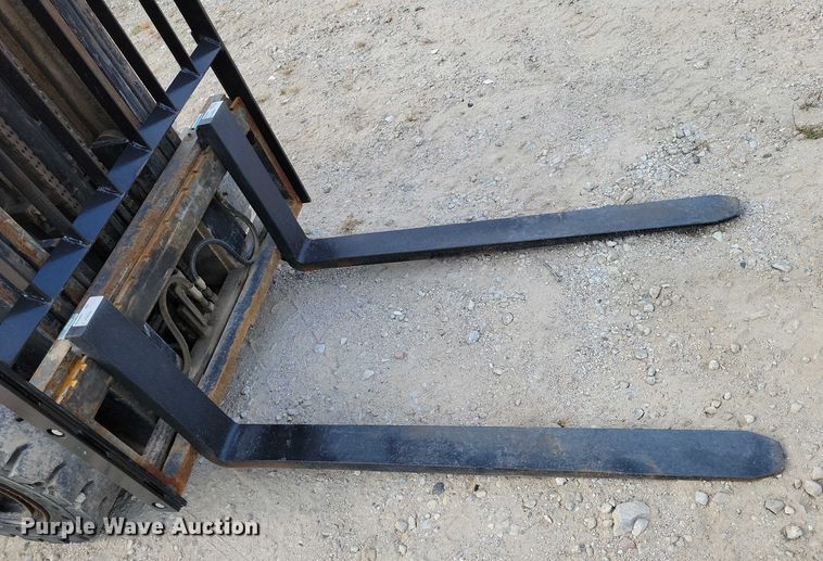 image for item DZ6504 Toyota 7FGU25 forklift