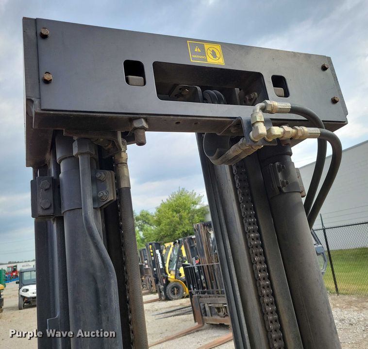 image for item DZ6505 Daewoo GC30S-2 forklift