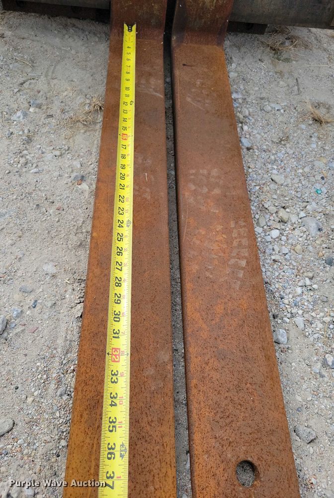 image for item DZ6505 Daewoo GC30S-2 forklift