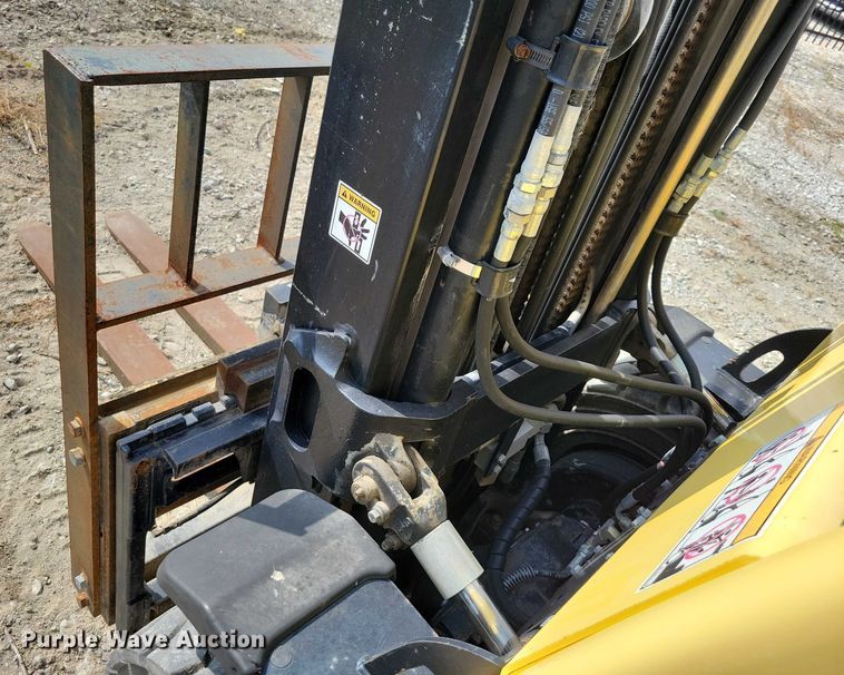 image for item DZ6506 Hyster H60FT forklift