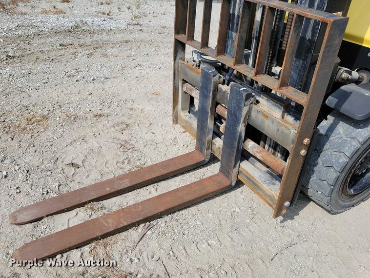 image for item DZ6506 Hyster H60FT forklift