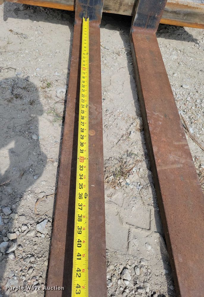 image for item DZ6506 Hyster H60FT forklift