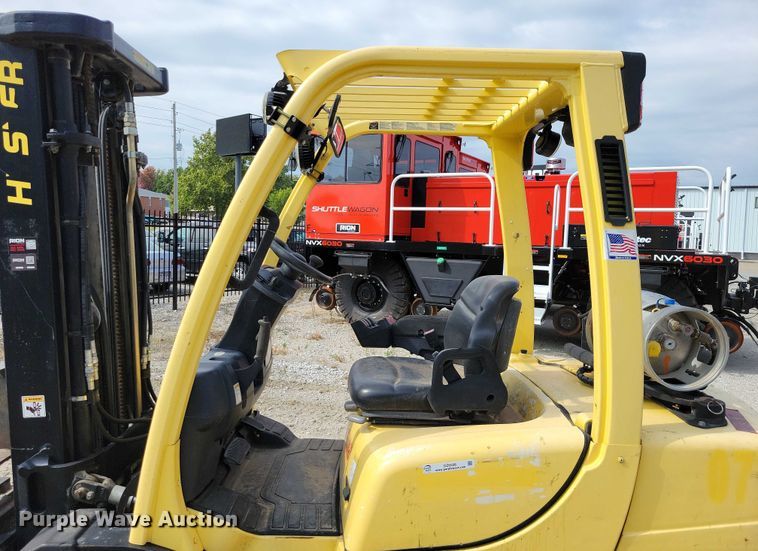 image for item DZ6506 Hyster H60FT forklift