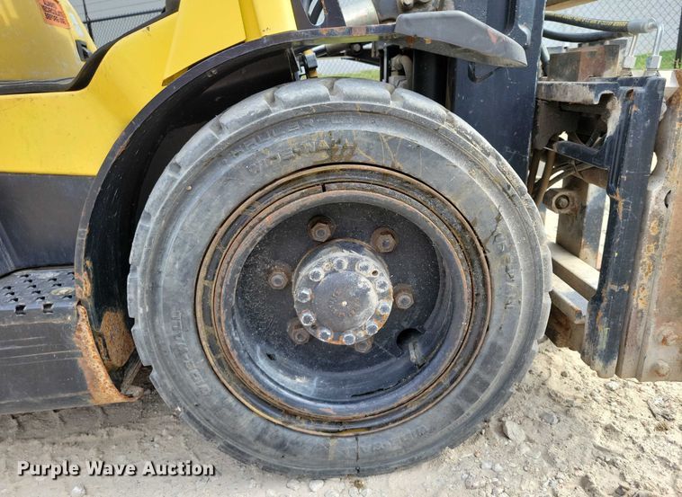 image for item DZ6506 Hyster H60FT forklift