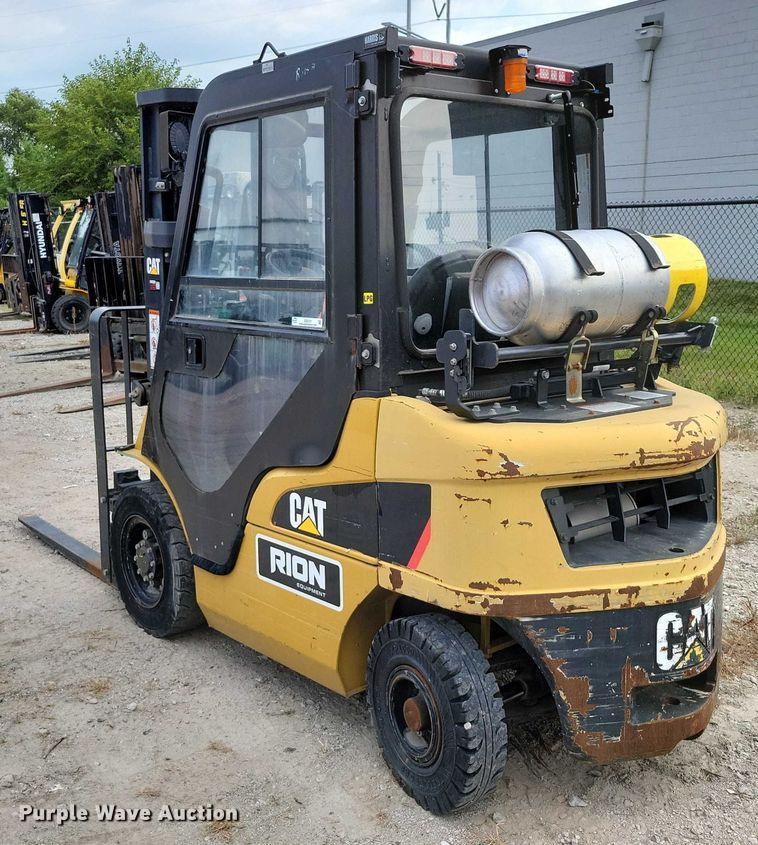 image for item DZ6507 Caterpillar GP25N forklift