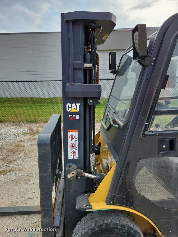 image for item DZ6507 Caterpillar GP25N forklift