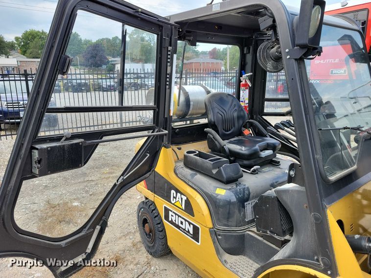 image for item DZ6507 Caterpillar GP25N forklift