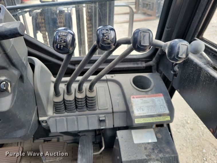 image for item DZ6507 Caterpillar GP25N forklift