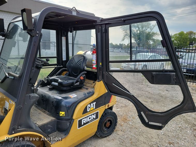 image for item DZ6507 Caterpillar GP25N forklift