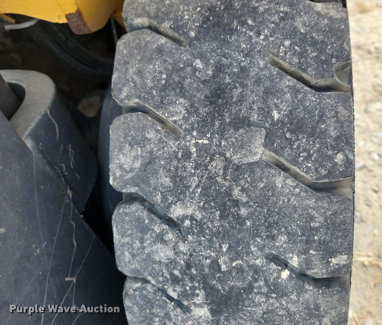 image for item DZ6507 Caterpillar GP25N forklift