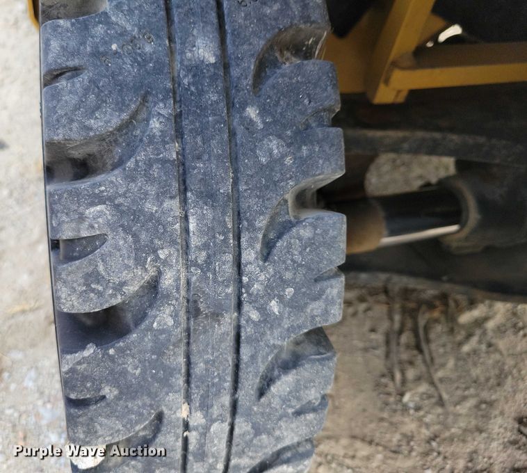 image for item DZ6507 Caterpillar GP25N forklift