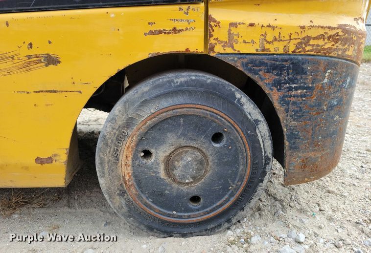 image for item DZ6508 Caterpillar GC25K forklift