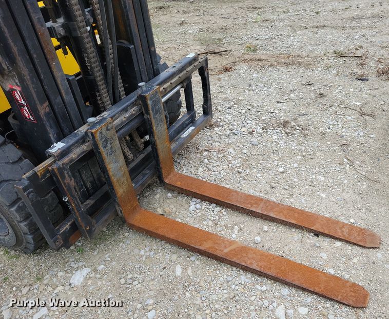 image for item DZ6509 Hyundai 25L-7A forklift