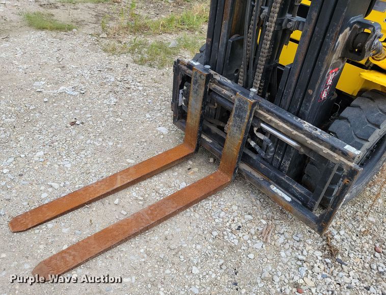 image for item DZ6509 Hyundai 25L-7A forklift