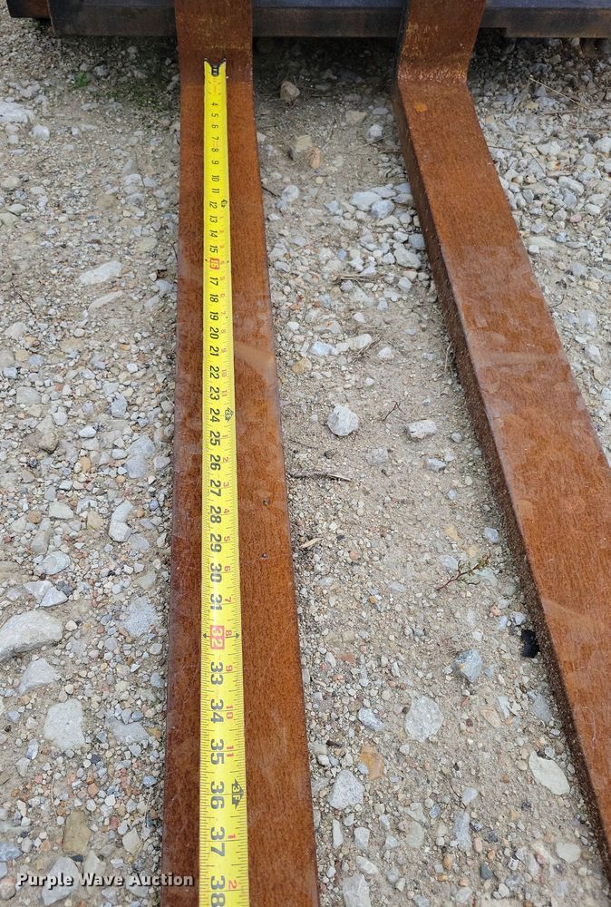 image for item DZ6509 Hyundai 25L-7A forklift