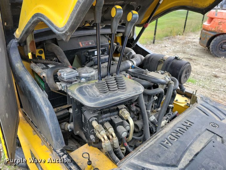 image for item DZ6509 Hyundai 25L-7A forklift