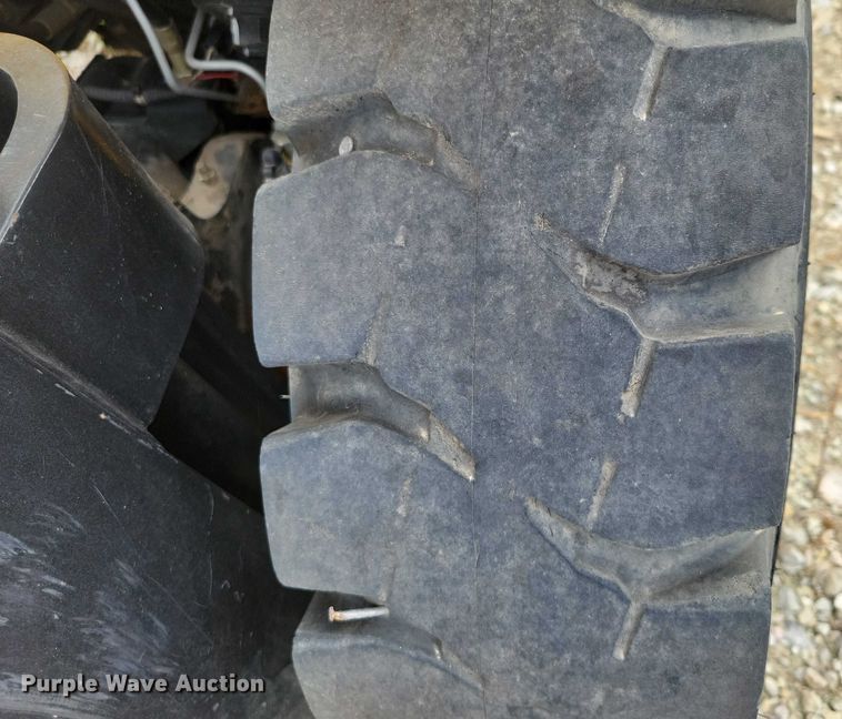 image for item DZ6509 Hyundai 25L-7A forklift